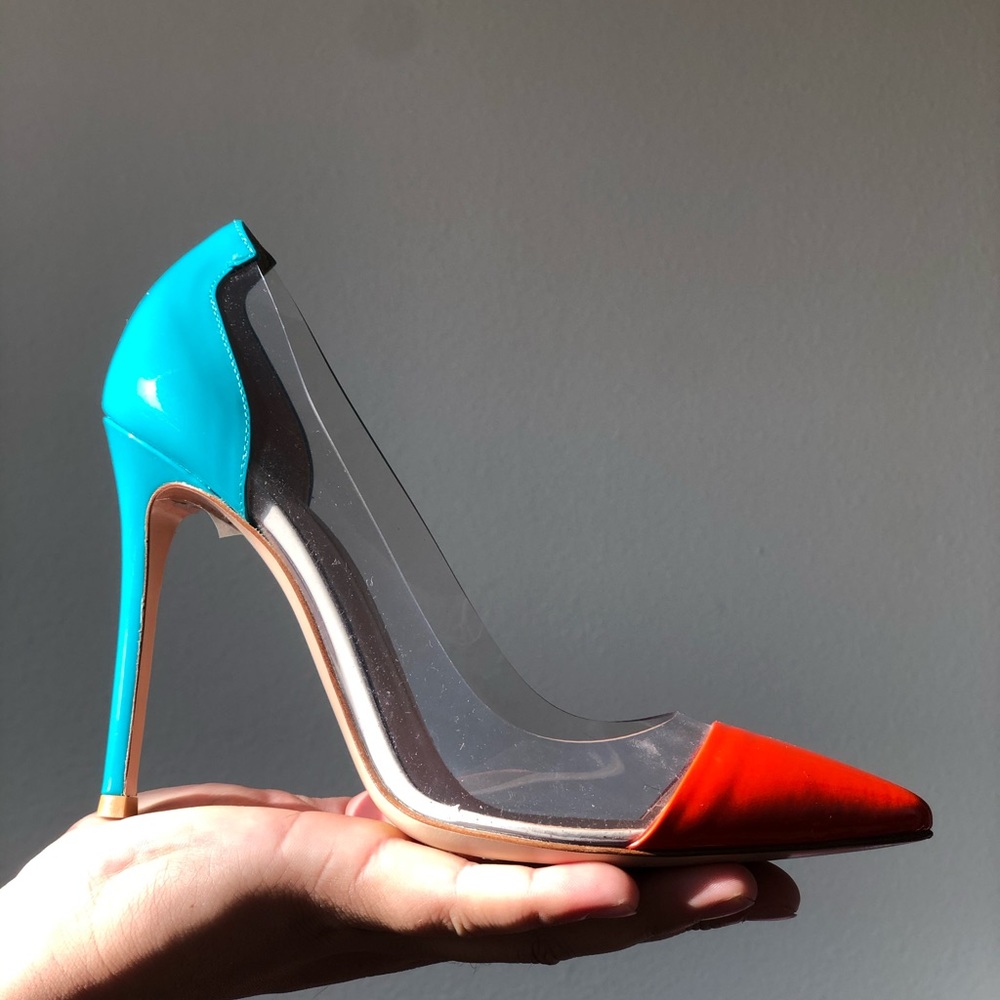 Gianvito Rossi pumps super cute and fun